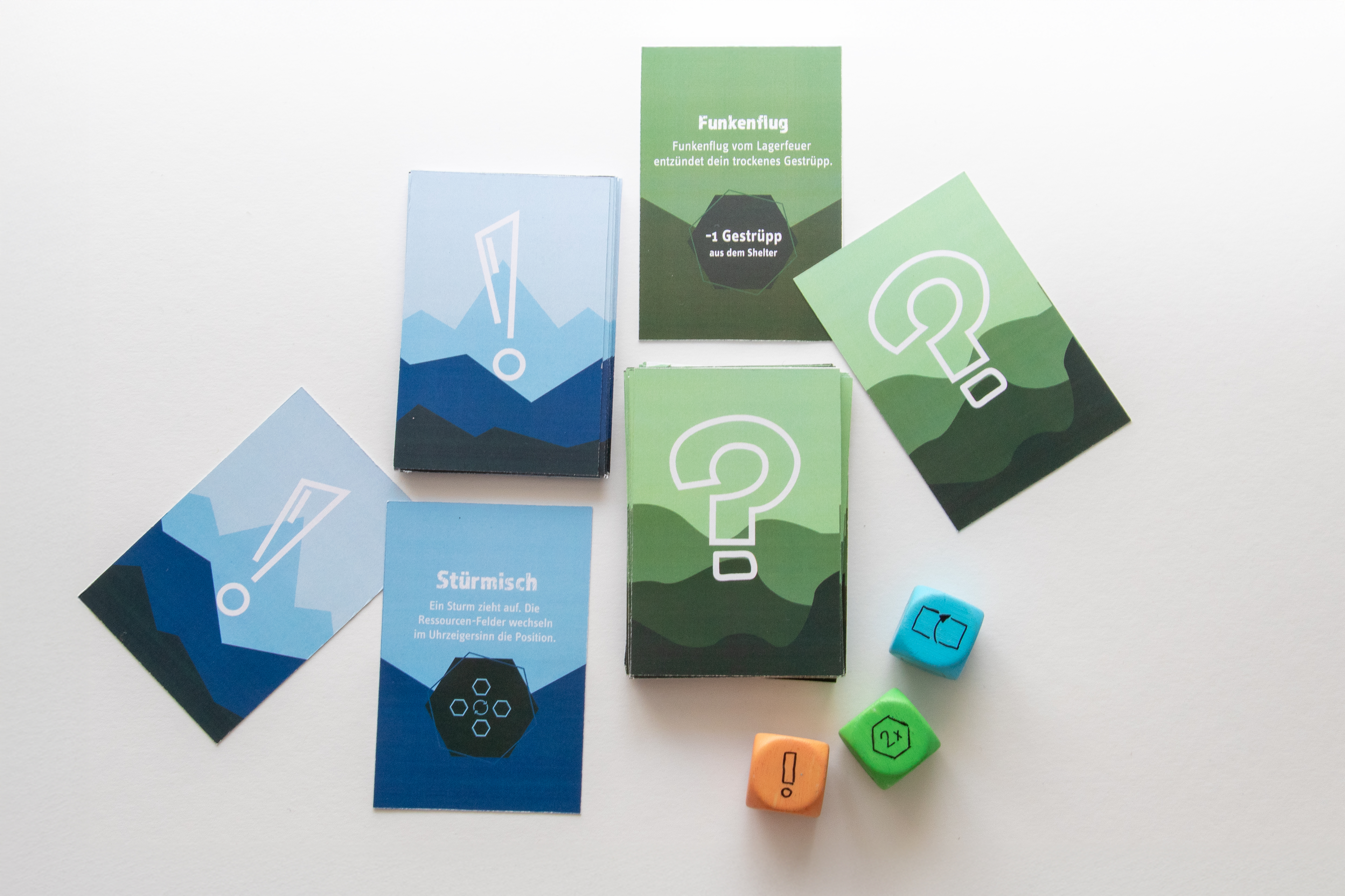 Aktionskarten mit Würfel